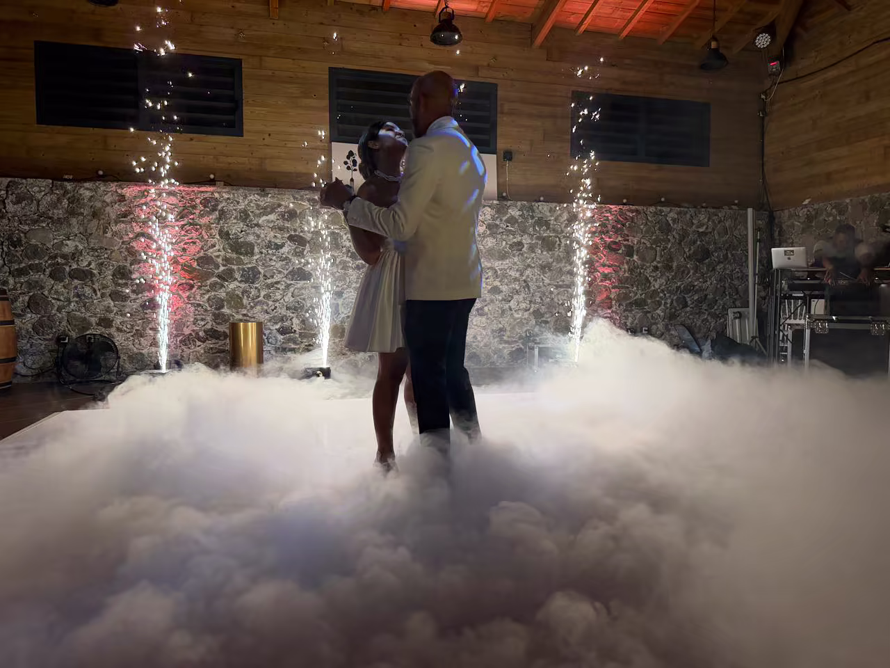 Première danse — animation DJ Lambiance974 à La Réunion